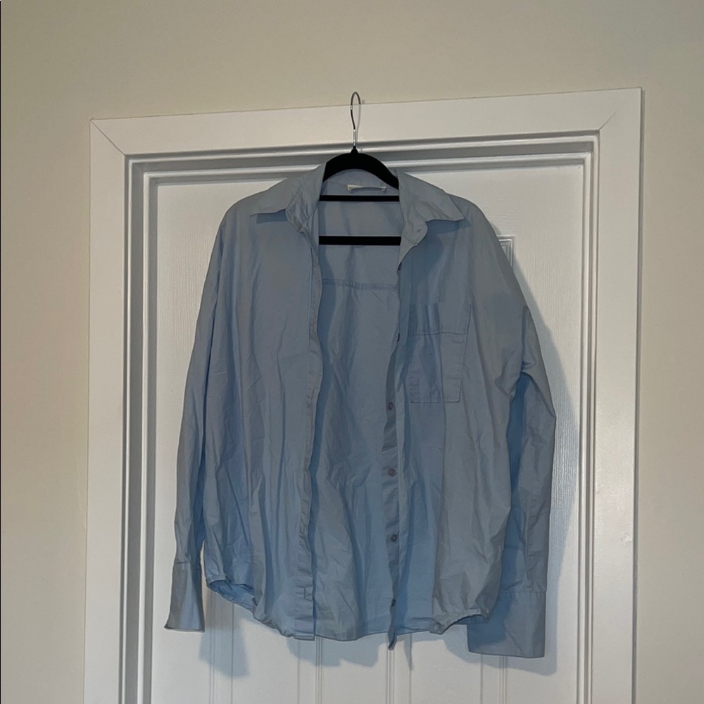 Oak and Fort Blue Button down top